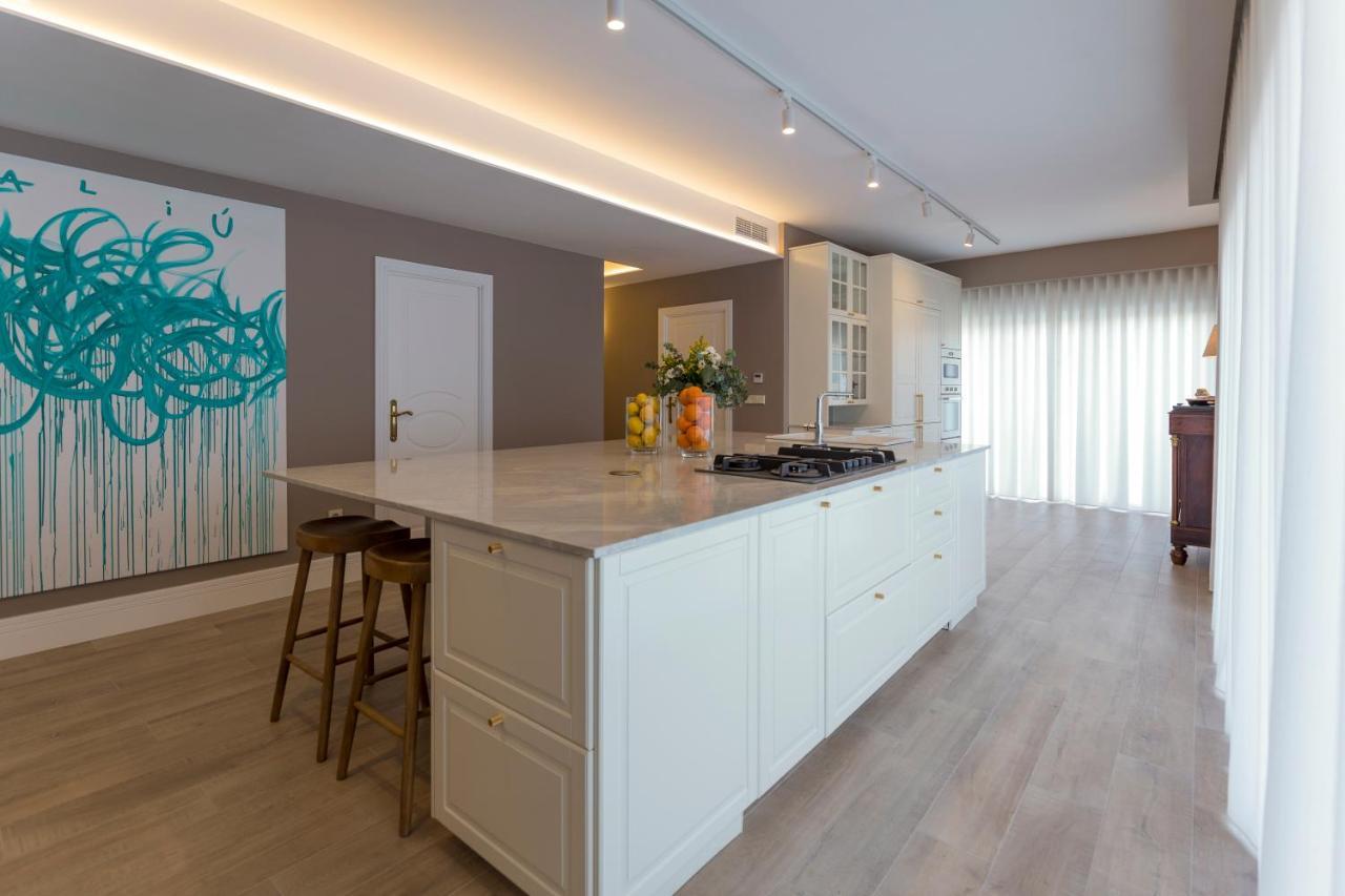 Gran Vivienda En La Rambla! Apartment Alicante Luaran gambar